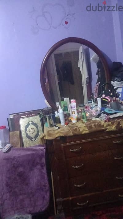 للبيع غرفتين نوم وأطفال