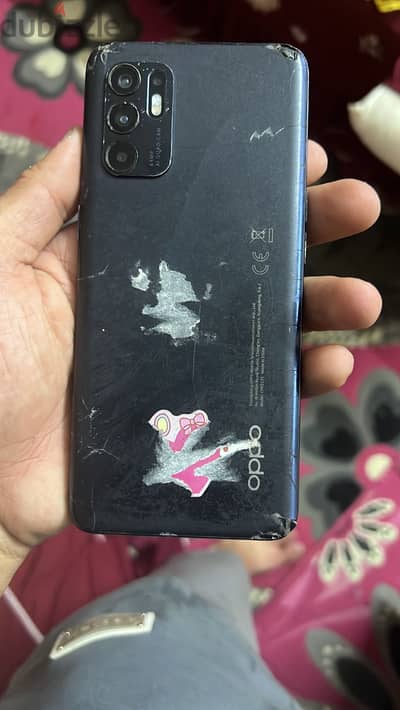 OPPO Reno6
