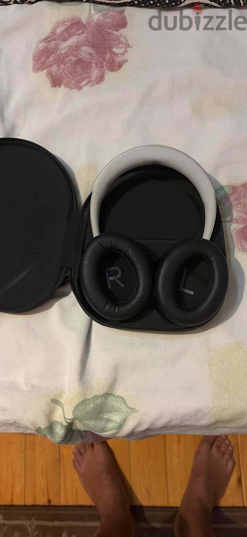 Bose headphones 1
