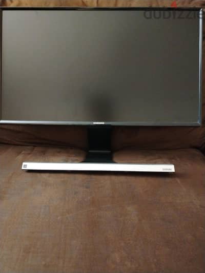 Samsung S24D590L Monitor