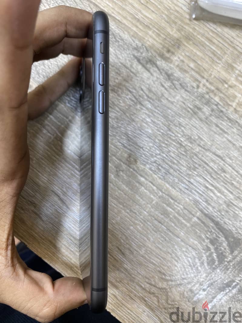Apple - iPhone 11 1
