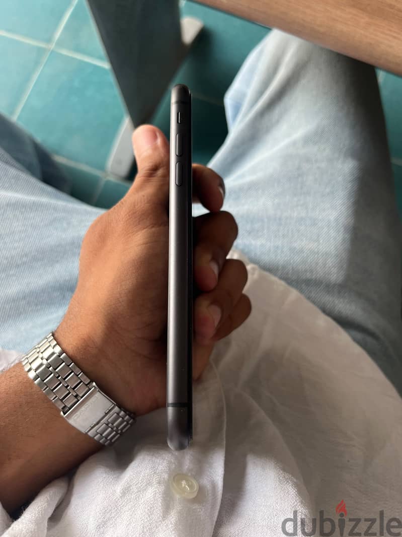 آبل - آيفون 11 2