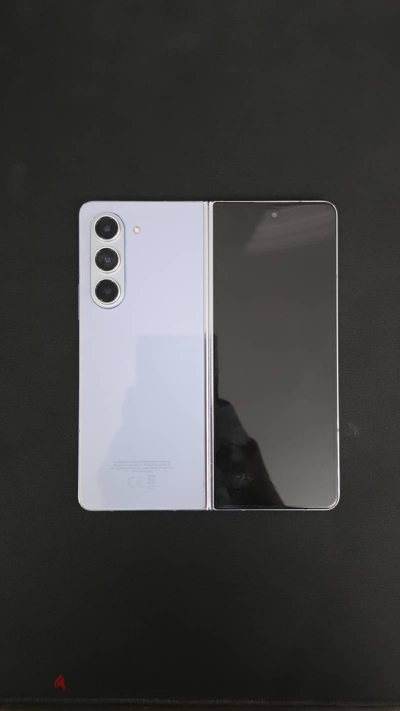 Samsung Z Fold 5 1