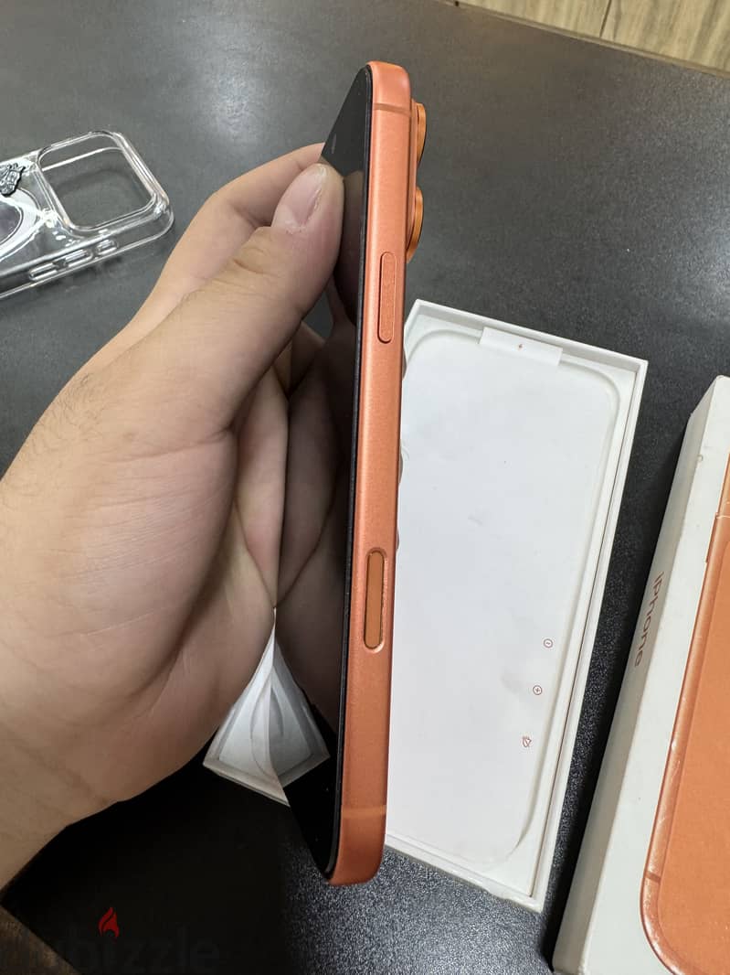 Apple - iPhone 17 Pro Max 1