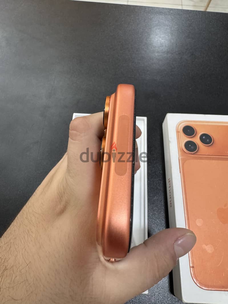 Apple - iPhone 17 Pro Max 5