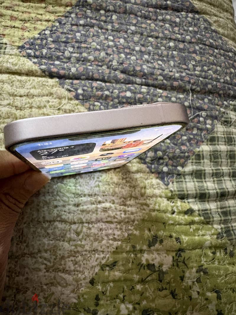 ايفون 13 6