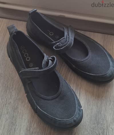 unused ecco shoes