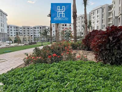 Apartment for sale in Hyde Park Direct, South 90th Street, New Cairo, with installments over 8 years at the original price.