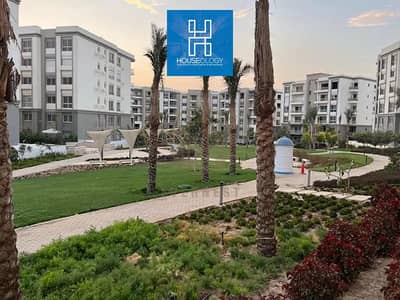 Apartment for sale in Hyde Park Direct, South 90th Street, New Cairo, with installments over 8 years at the original price.