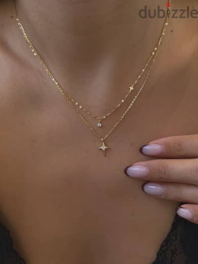 Golden minimal necklace