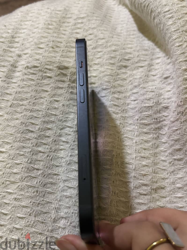 Apple - iPhone 13 2
