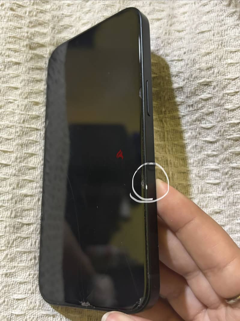 Apple - iPhone 13 6