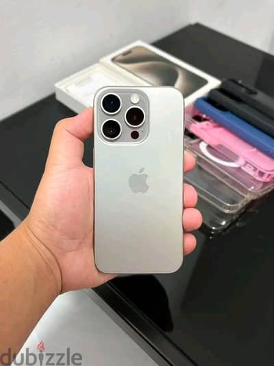 آبل - آيفون 15 برو
