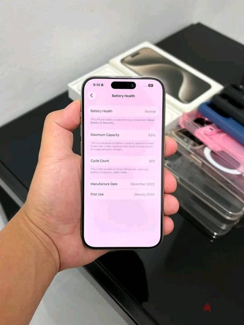 آبل - آيفون 15 برو 1