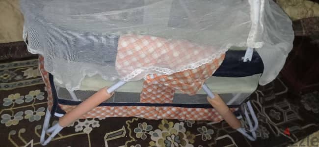 سرير  بيبى  هزاز