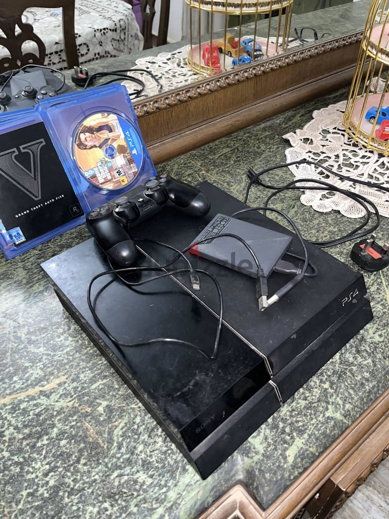 Ps4 500gb +1tb hard + games and controller 1