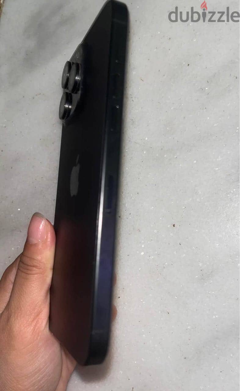 Apple - iPhone 15 Pro Max 2