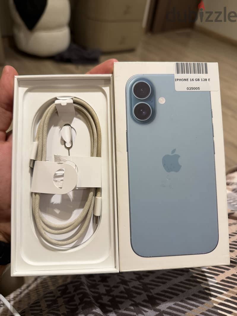 Apple - iPhone 16 3