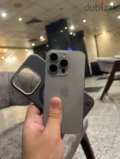 Apple - iPhone 15 Pro