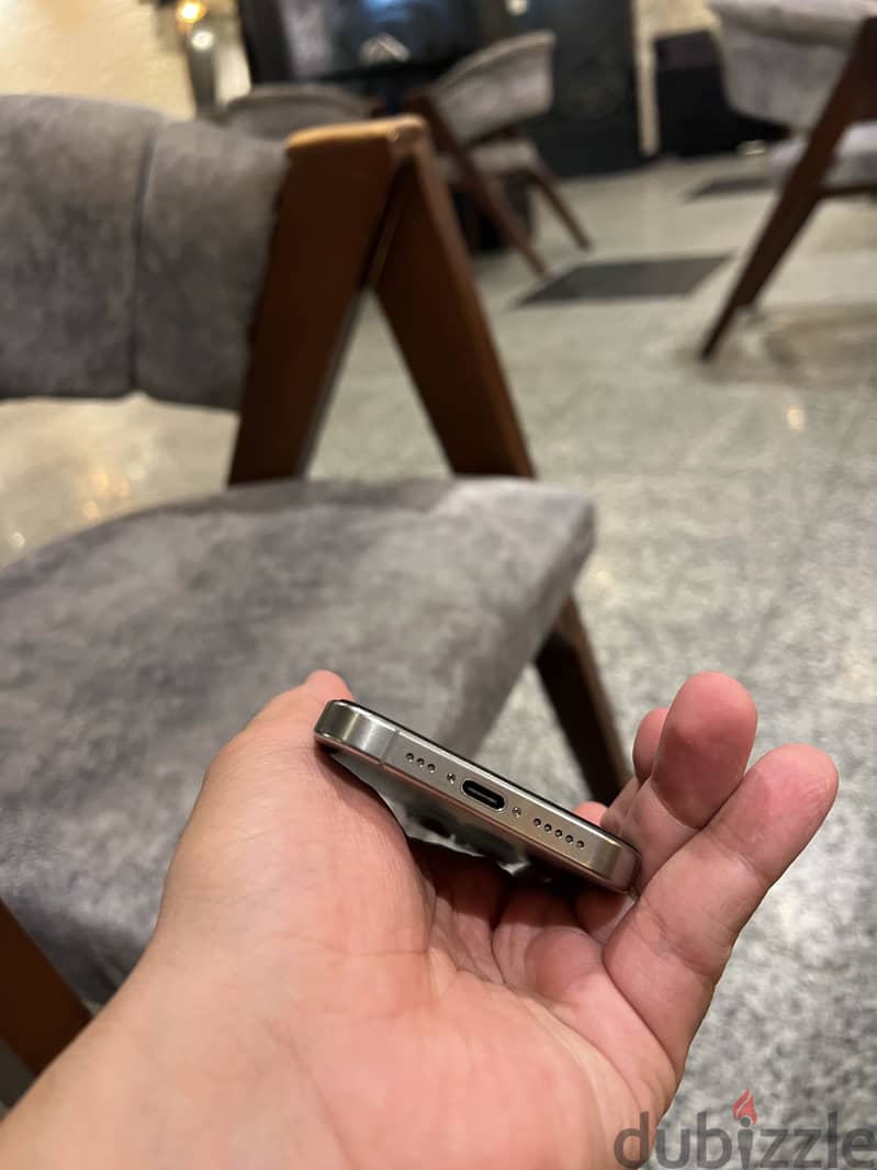 Apple - iPhone 15 Pro 4