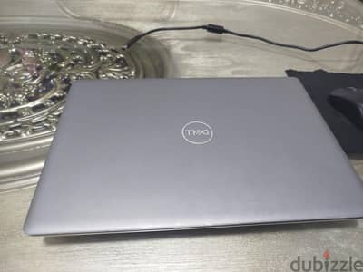 وحش الورك ستيشن Dell Precision 7560