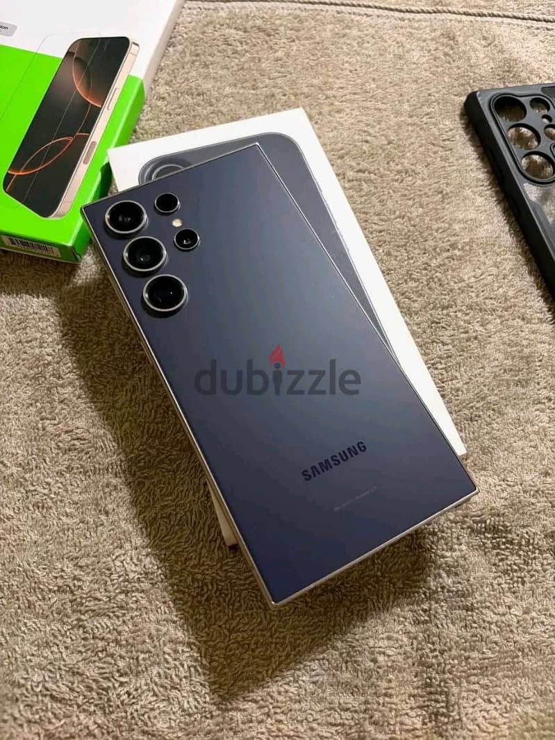 Samsung  galaxy S24 Ultra 1