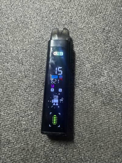 Vape بحالة كويسة جدا شغال تمام وكل حاجة فيه سليمة