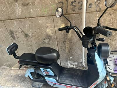 سكوتر كهربائي فيجوري آبو (Vigorey APO)