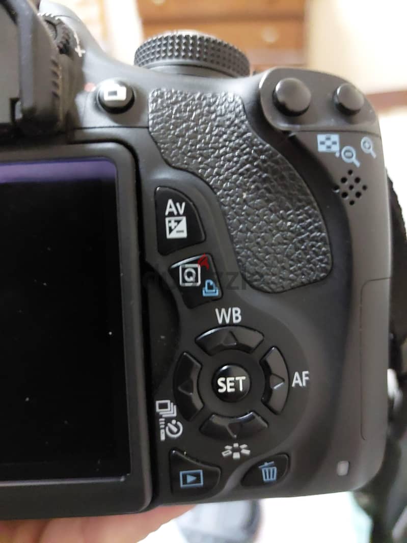 Camera Canon 600 d + 3 lenses 10