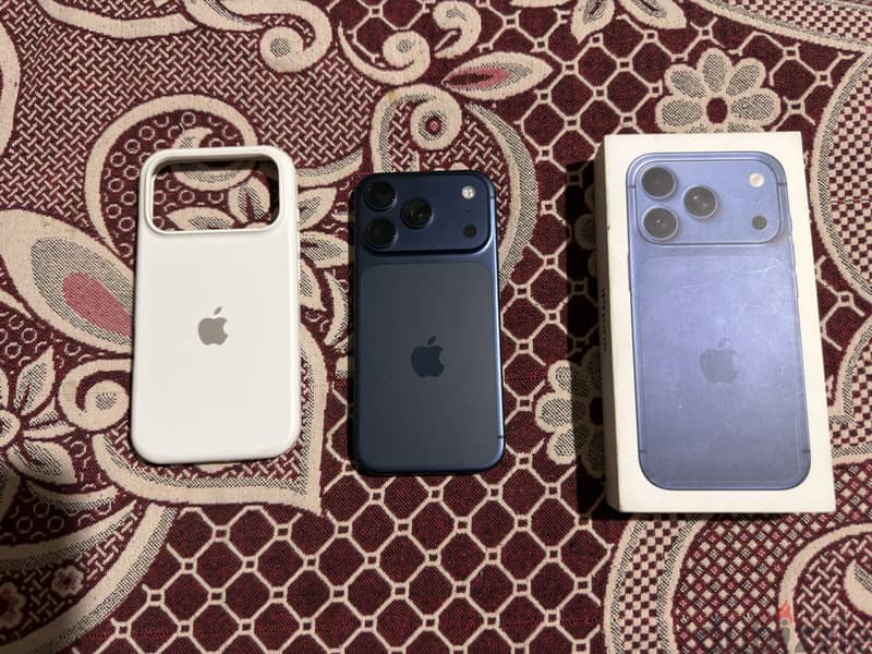 iPhone 17 Pro - Like New (Blue) 2