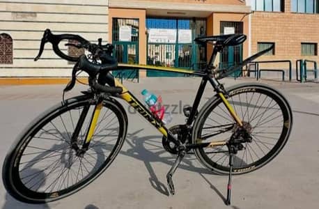 عجلة طريق/سباق (Road Bike).