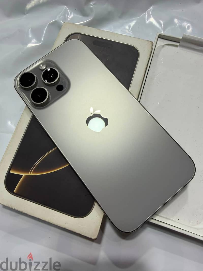 Apple - iPhone 16 Pro Max 1