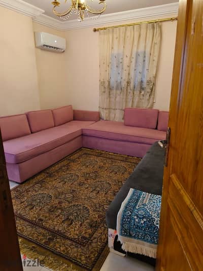 Furnished apartment for rent in Smouha 180m air-conditioned with elegant furniture