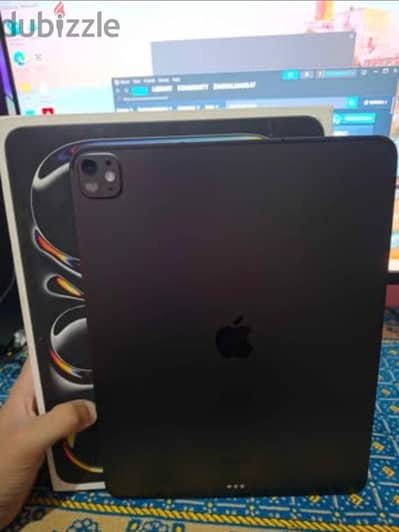ipad pro m4 13 inch wifi+esim ciller 97%