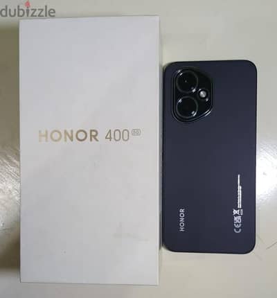 Honor 400 استعمال نضيف معاه الكرتونه