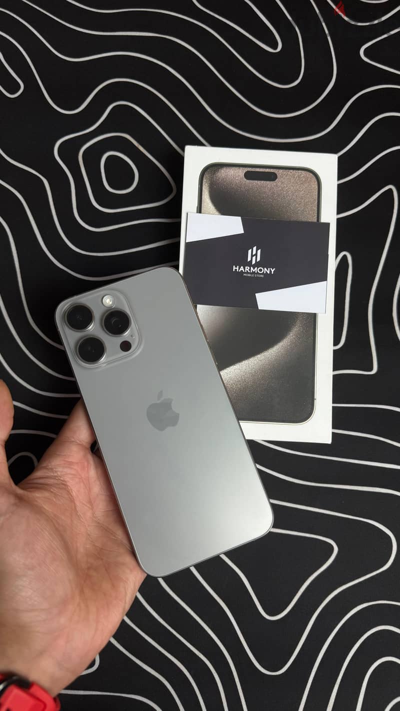 iPhone 15 pro max 2