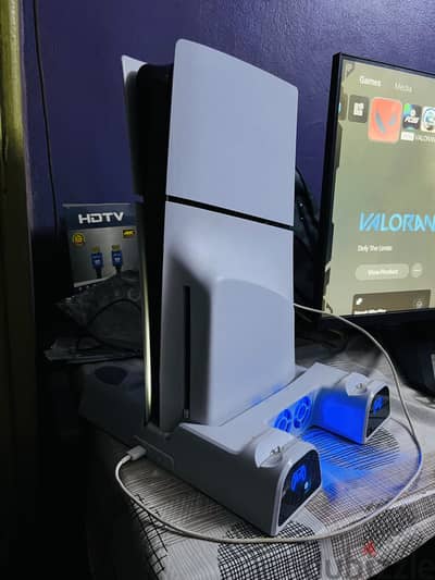 PS5 Slim Disc + Games + PS Plus 8 Months + Accessories