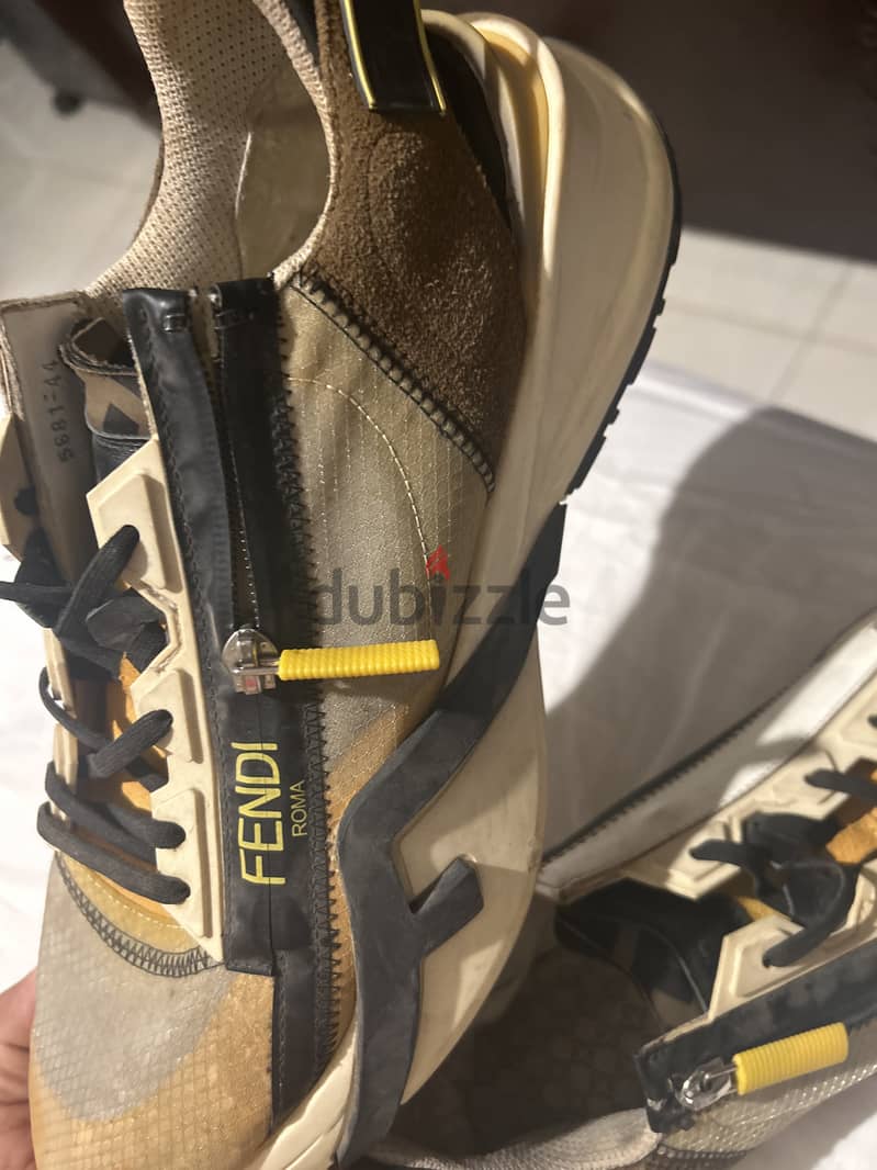 FENDI SNEAKERS 3