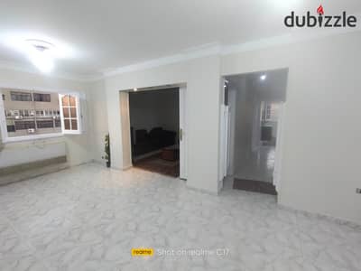 Apartment for sale 165 meters in Nasr City, the first district, branching off from Abbas Al Akkad near Genena Mall 165 m behind Abu Al Ezz Syrian restaurant, open view, not obstructed, overlooking Abbas Al Akkad