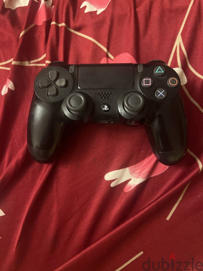 Ps4 Pro 1TB 5