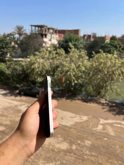 آبل - آيفون 13