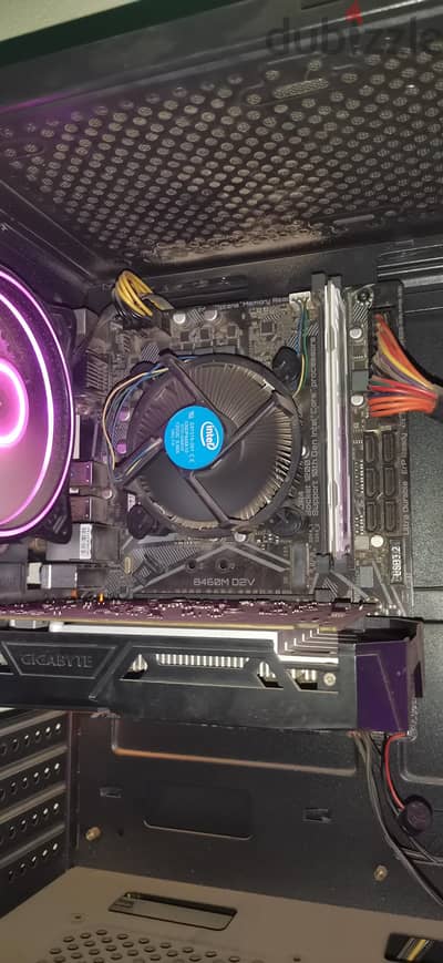 B460 GIGABYTE - I3 10100F
