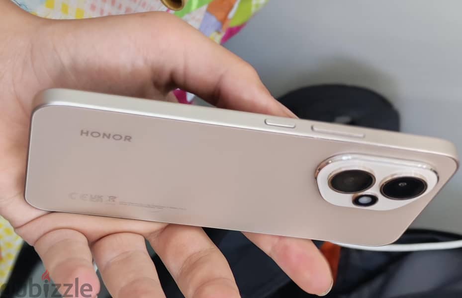 Honor 400 1