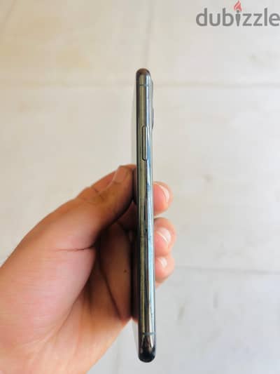 Apple - iPhone 11 Pro