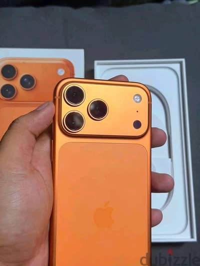 آبل - آيفون 17 برو ماكس