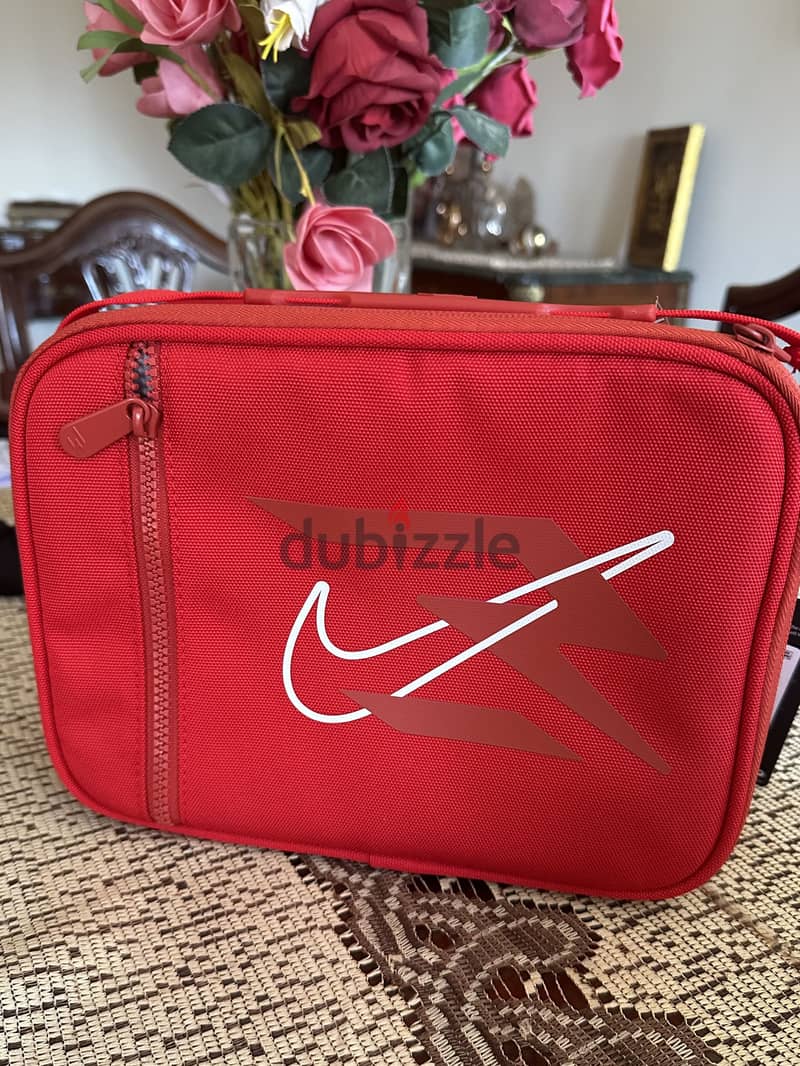 Lunch box original Nike 1