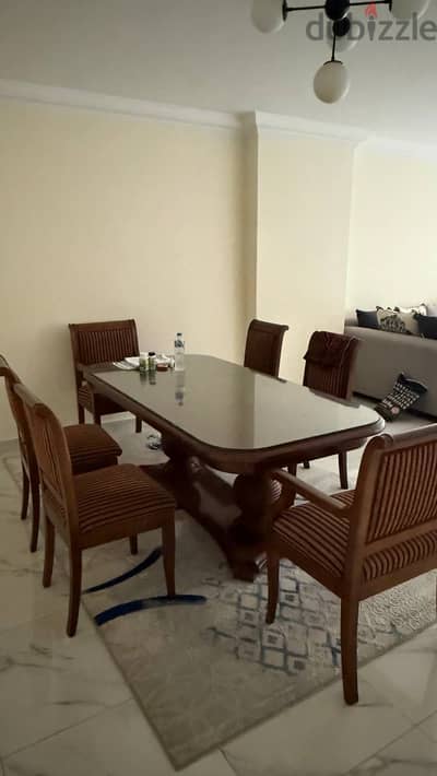 طاوله طعام سفره