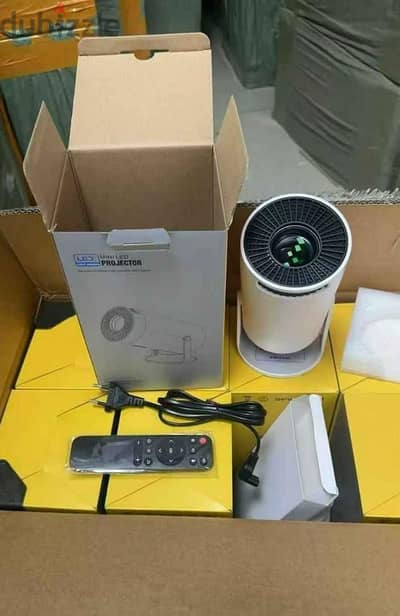 Projector  Hy300