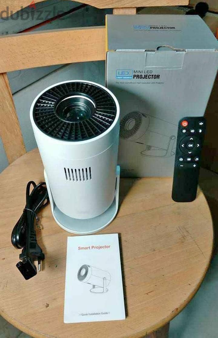 Projector  Hy300 1