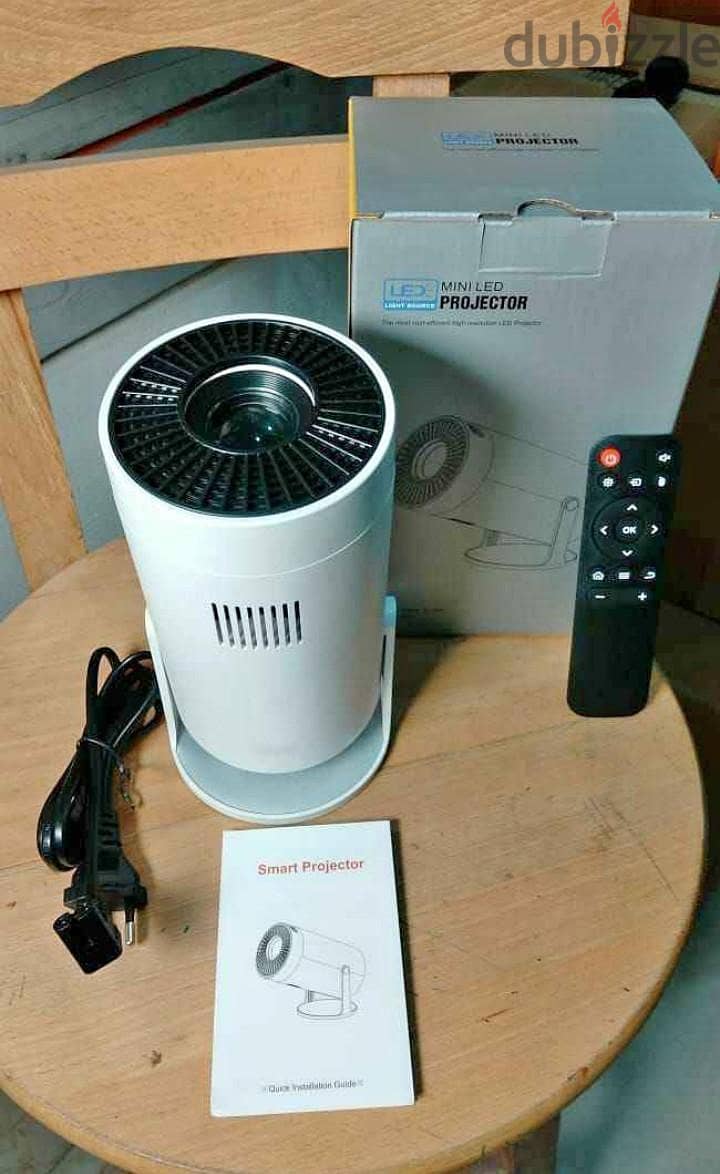 Projector  Hy300 2